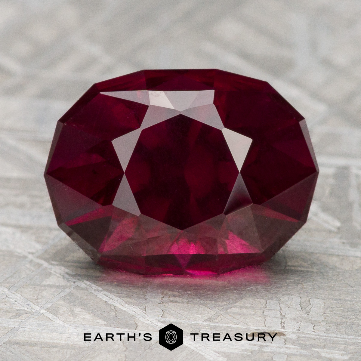 15.87-Carat Rhodolite Garnet - Earth's Treasury