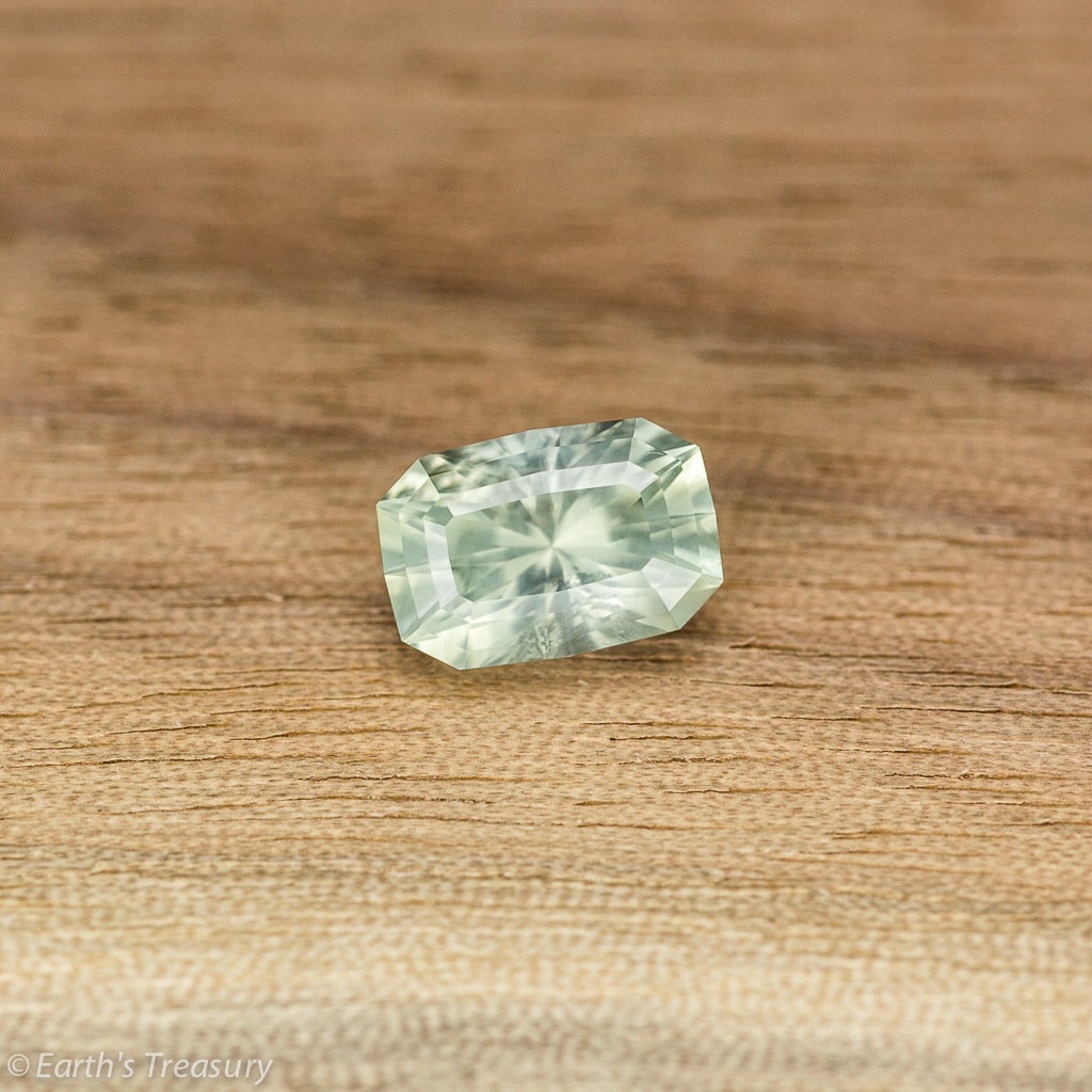 1.61-Carat Mint Green Montana Sapphire – Earth's Treasury