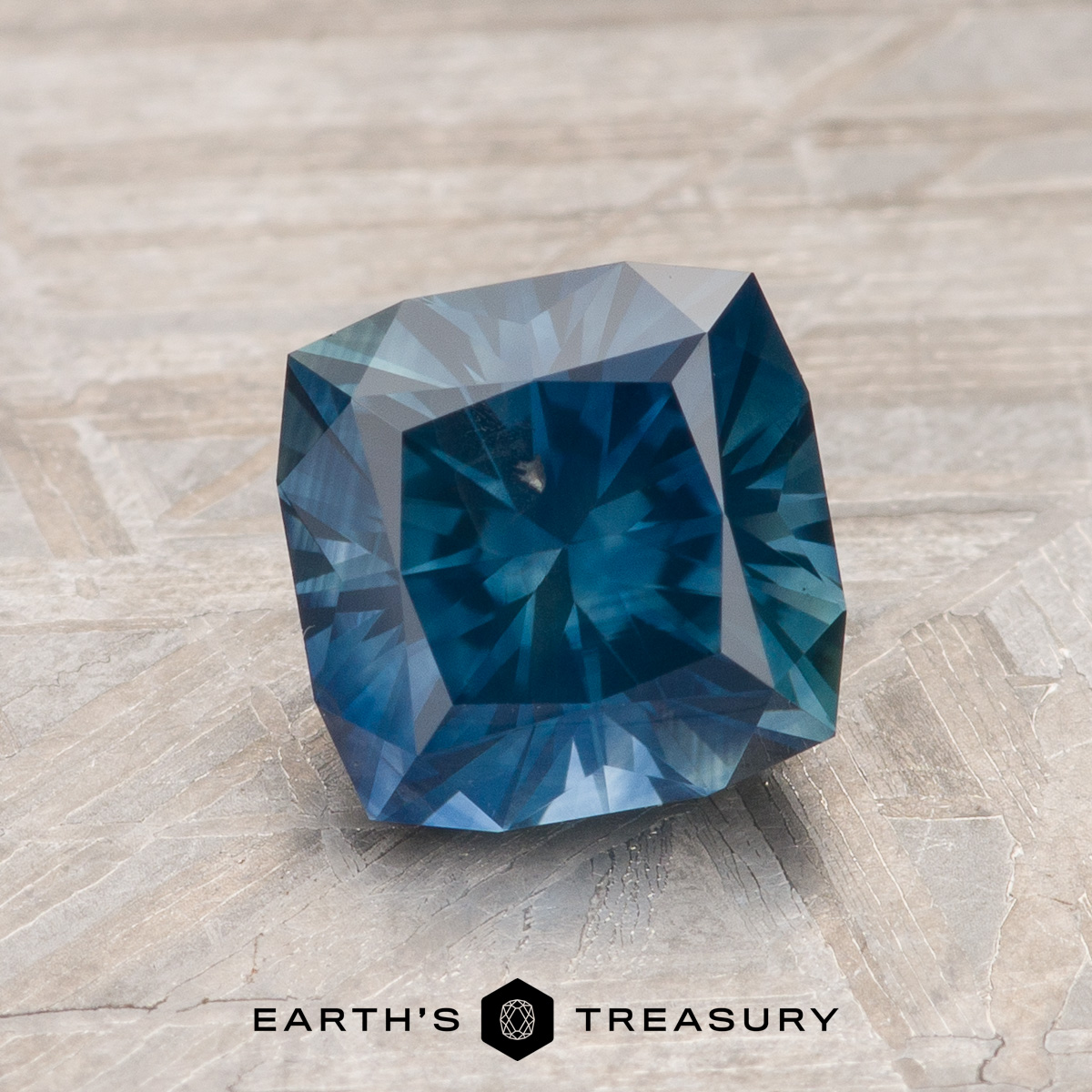 Saphir Bleu Naturel De Madagascar - 0,88 Carat - Taille 6,8 X 5 Mm - Traité H