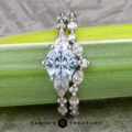 The "Alzette" band in platinum