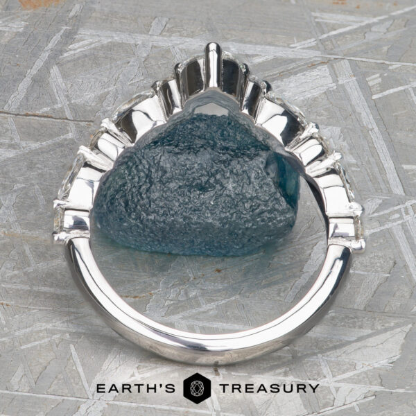 Stacked fromThe "Clemencia" band in 18k white gold55 images. Method=B (R=12,S=4) The "Clemencia" band in 18k white gold
