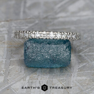 The deluxe pave band in platinum