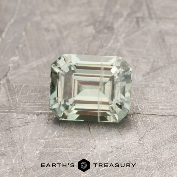 0.78-Carat Yellow-Green Montana Sapphire (Heated) 0.78-Carat Yellow-Green Montana Sapphire (Heated)