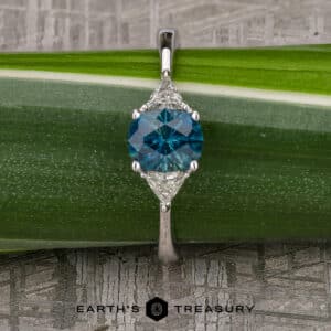The "Maia" in Platinum with 1.02-carat Montana sapphire