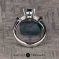 The "Melite" ring in platinum with 2.54-Carat Montana Sapphire