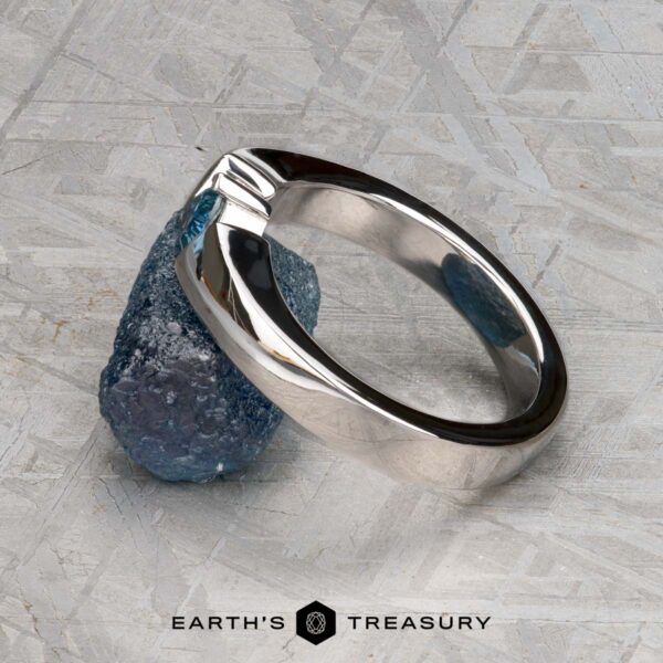 The "Fuji" ring in 14K white gold The "Fuji" ring in 14K white gold