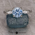 The "Auriga" ring in platinum with 1.35-carat Montana sapphire
