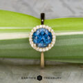 The "Margaret" ring in 18K yellow gold with 1.70-carat Montana sapphire