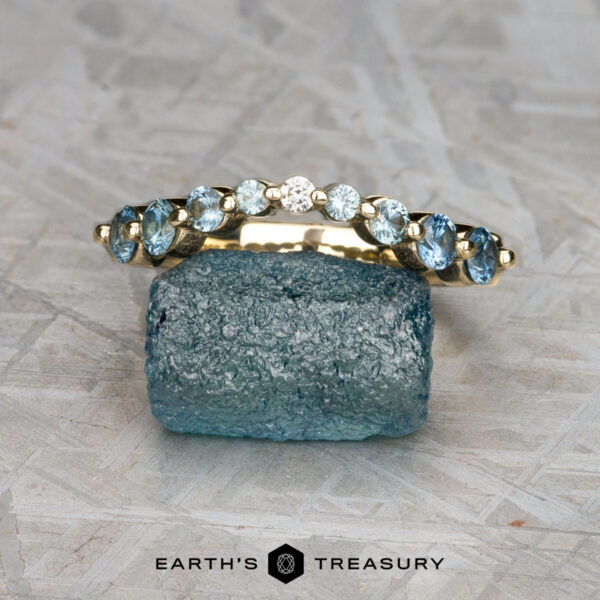 The "Minthe" band in 14K yellow gold The "Minthe" band in 14K yellow gold