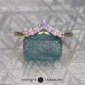 The "Melilai" band in 14K yellow gold