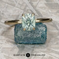 The "Thalia" Ring in Yellow Gold with 1.62 Montana Sapphire