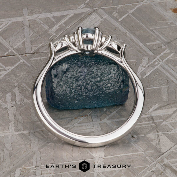The "Vela" ring in 14k white gold with 0.62-carat Montana sapphire The "Vela" ring in 14k white gold with 0.62-carat Montana sapphire