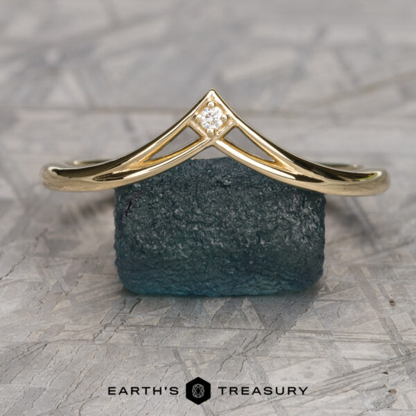 The "Halley" band in 14k yellow gold The "Halley" band in 14k yellow gold