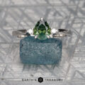 The "Eloise" ring in 14K white gold with 1.05-carat Australian sapphire