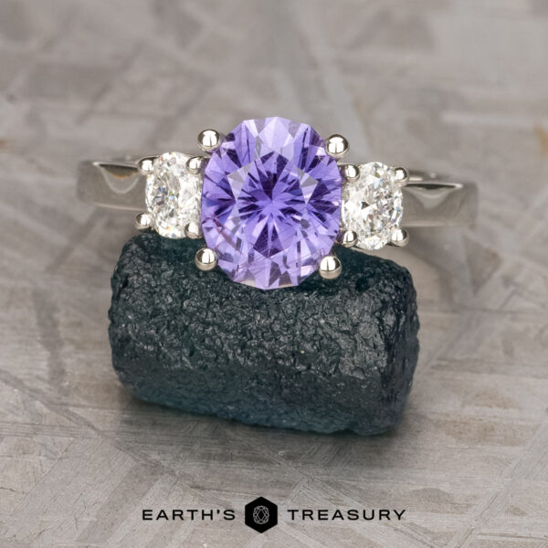 The "Evelyn" ring in platinum with 1.99-carat Umba sapphire The "Evelyn" ring in platinum with 1.99-carat Umba sapphire