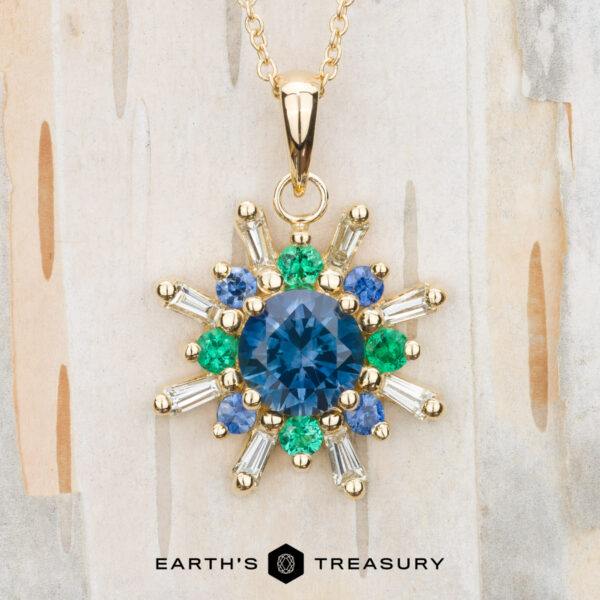 The BYO "Solara" pendant in 18k yellow gold with 1.43-carat Montana sapphire The BYO "Solara" pendant in 18k yellow gold with 1.43-carat Montana sapphire