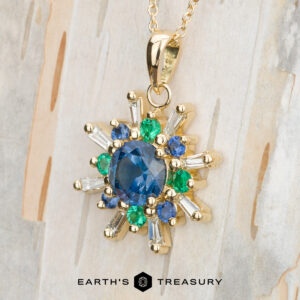 The BYO "Solara" pendant in 18k yellow gold with 1.43-carat Montana sapphire