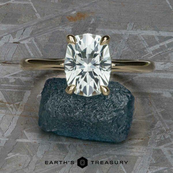 The “Vanessa” Ring in 14k yellow gold with 3.08-Carat Montana Sapphire The “Vanessa” Ring in 14k yellow gold with 3.08-Carat Montana Sapphire