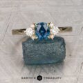 The "Aurelia" ring in 14K yellow gold with 0.92-carat Montana sapphire
