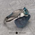 The "Multiflora" ring in 14k white gold with 1.53-Carat Montana Sapphire