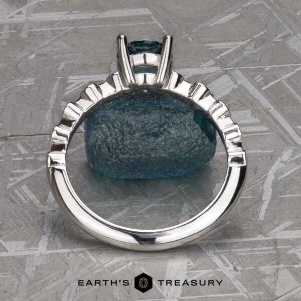 The “Cassiopeia” ring in platinum with 1.08-carat Montana Sapphire The “Cassiopeia” ring in platinum with 1.08-carat Montana Sapphire