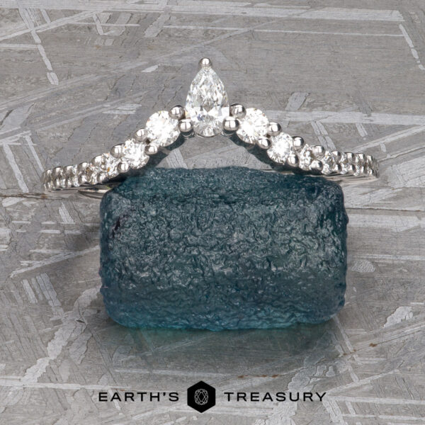 The "Carina" band in 14k white gold The "Carina" band in 14k white gold