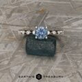 The “Cassiopeia” ring in platinum with 1.08-carat Montana Sapphire