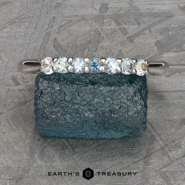 The "Yonne" band in 14K white gold The "Yonne" band in 14K white gold