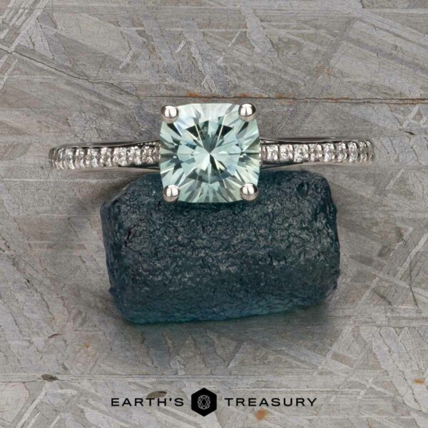 The Pave "Katya" ring in platinum with 1.60-Carat Montana Sapphire The Pave "Katya" ring in platinum with 1.60-Carat Montana Sapphire