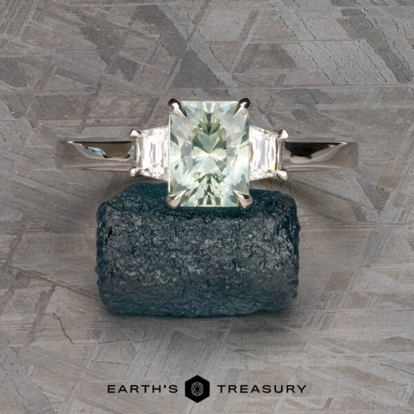 The "Damara" ring in 14k white gold with 1.56-carat Montana sapphire The "Damara" ring in 14k white gold with 1.56-carat Montana sapphire