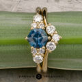 The "Estelle" band in 18k yellow gold