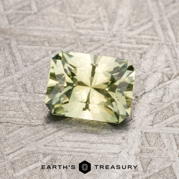 0.87-Carat Yellow-Green 1.08-Carat Rich Blue Montana Sapphire (H 0.87-Carat Yellow-Green 1.08-Carat Rich Blue Montana Sapphire (H