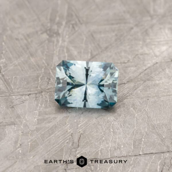 A particolored Montana sapphire in our "Fourth of July" rectangle design