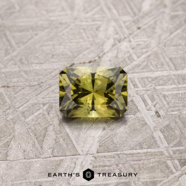 A yellow-green Australian Sapphire in our "Fourth of July" rectangle design