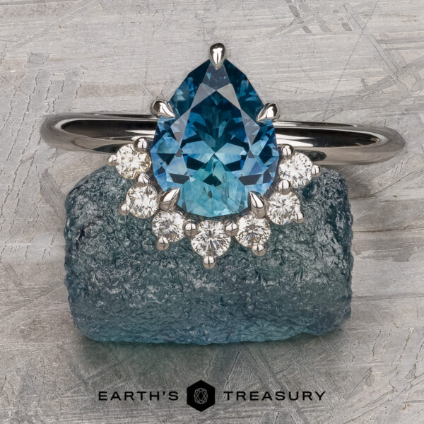 The “Alani” ring in 14k white gold with 1.28-Carat Montana Sapphire The “Alani” ring in 14k white gold with 1.28-Carat Montana Sapphire