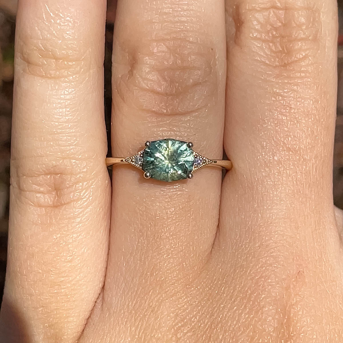 The "Niamh" Ring in 14K yellow gold with 1.83-Carat Montana Sapphire