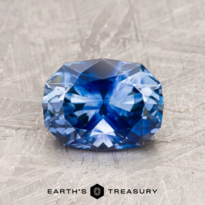 A particolored rectangle Ceylon sapphire