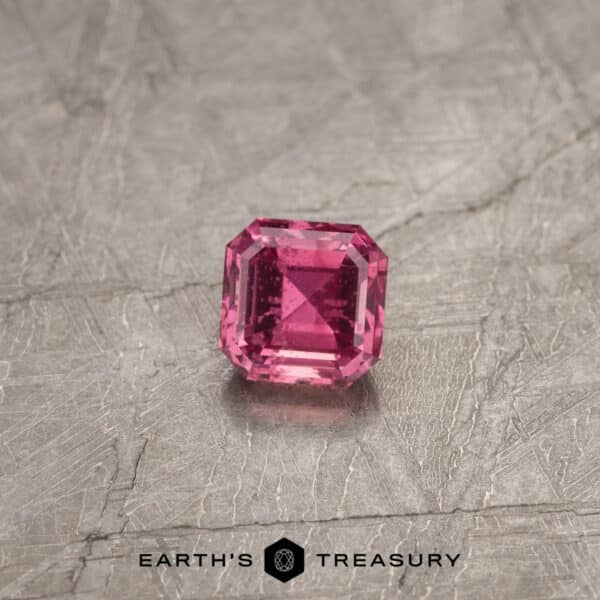 1.17-Carat Rich Orangey-Pink Umba Sapphire 1.17-Carat Rich Orangey-Pink Umba Sapphire