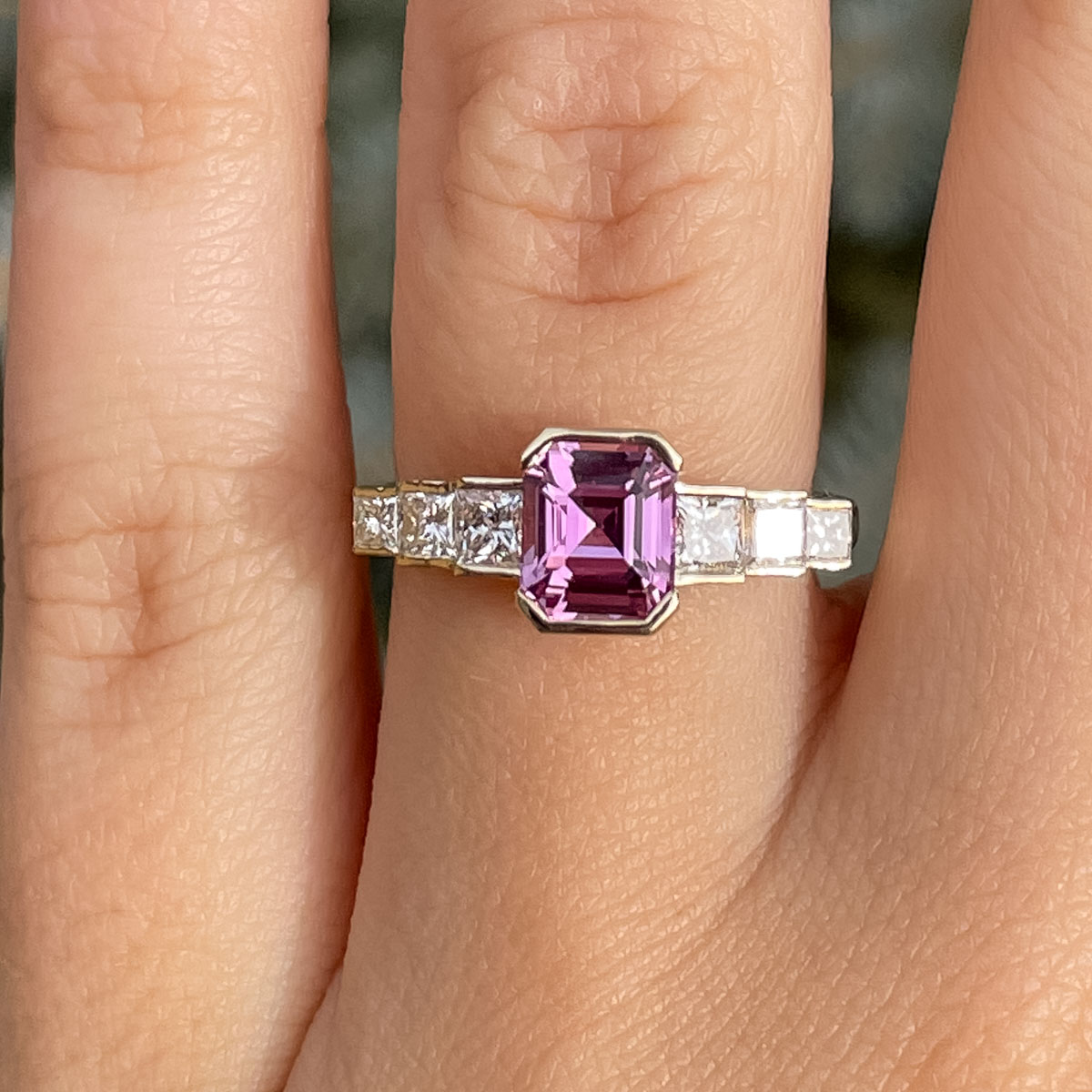 The "Andromeda" Ring in 14K yellow gold with 1.60-Carat pink sapphire