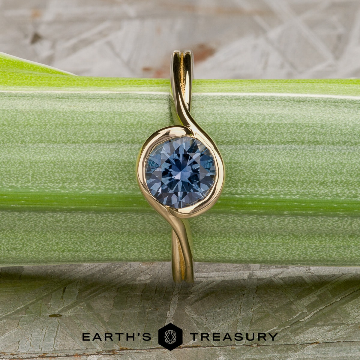 The "Milos" Ring in 14k yellow gold with 1.02-Carat Montana Sapphire
