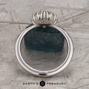 The "Vivian" ring in platinum with 1.02-Carat Demantoid Garnet