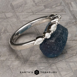 The "Cattleya" band in platinum