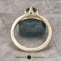 The "Alora" ring in 14k yellow gold with 0.97-Carat Montana Sapphire