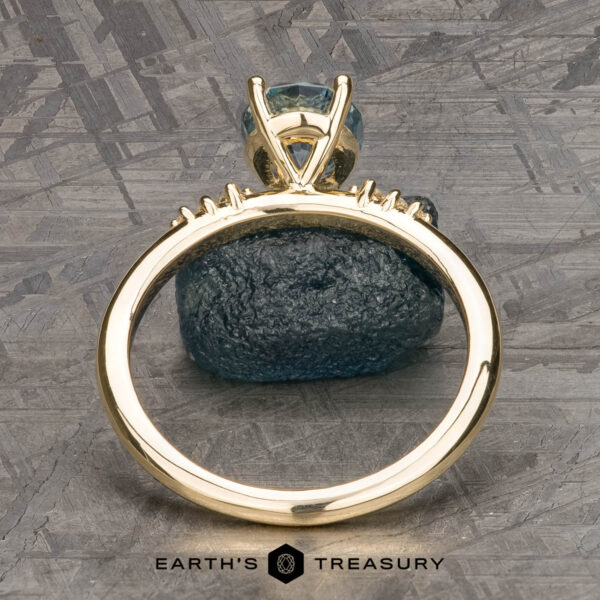 The "Paloma" ring in 14k yellow gold with 1.85-carat Montana sapphire The "Paloma" ring in 14k yellow gold with 1.85-carat Montana sapphire