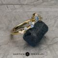 The Deluxe "Nebula" Band in 18k yellow gold