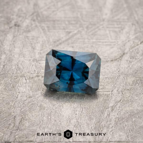 1.29-Carat Australian Sapphire 1.29-Carat Australian Sapphire