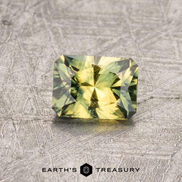 0.70-Carat Australian Sapphire 0.70-Carat Australian Sapphire