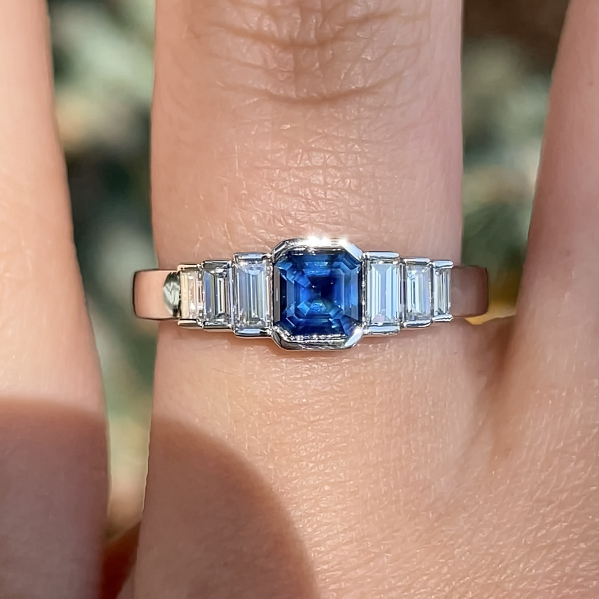 The "Apollo" ring in platinum with 0.60-carat Montana sapphire