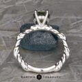 The Olea ring in platinum with 1.56-carat Australian sapphire