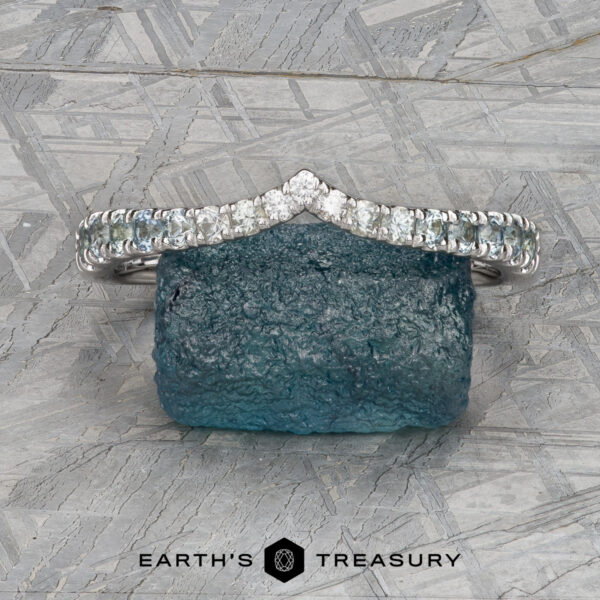The "Vanora" Band in 14k white gold The "Vanora" Band in 14k white gold